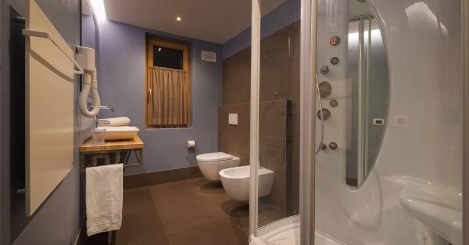 Aparthotel Cronox Vinecc *