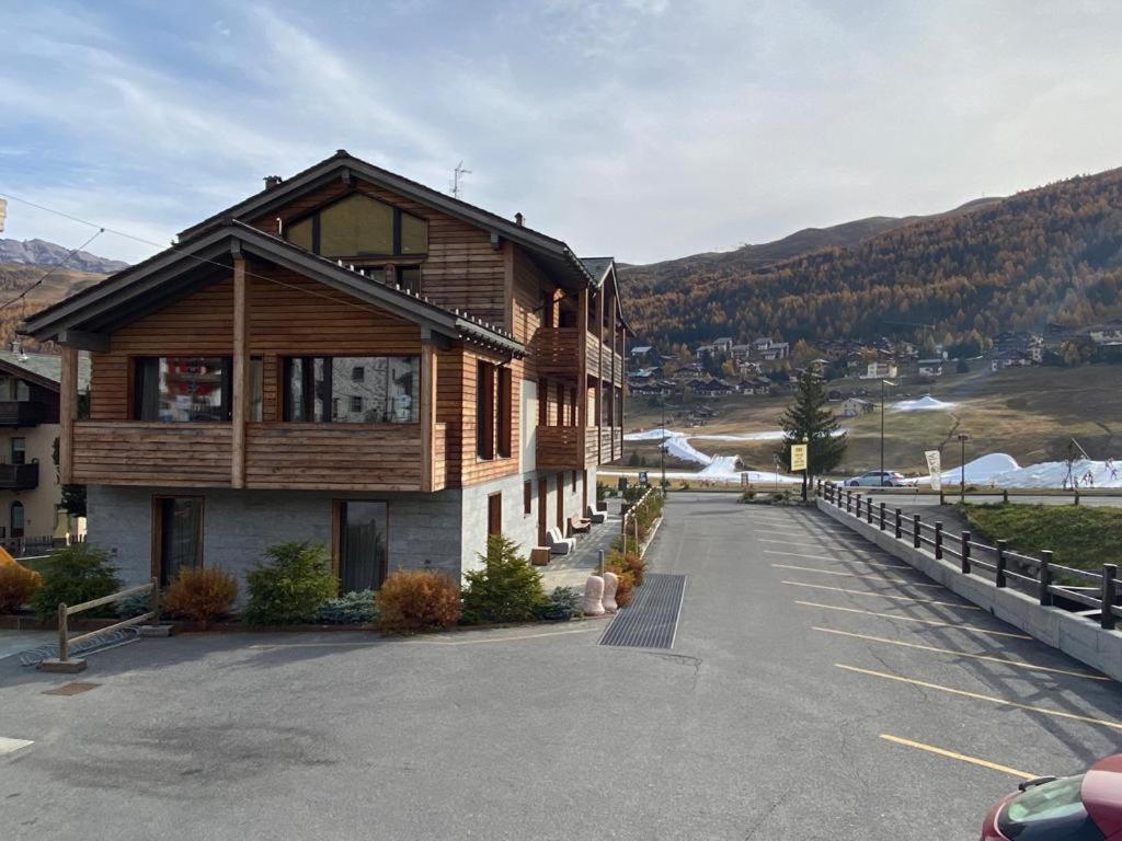 Cronox Vinecc * Livigno